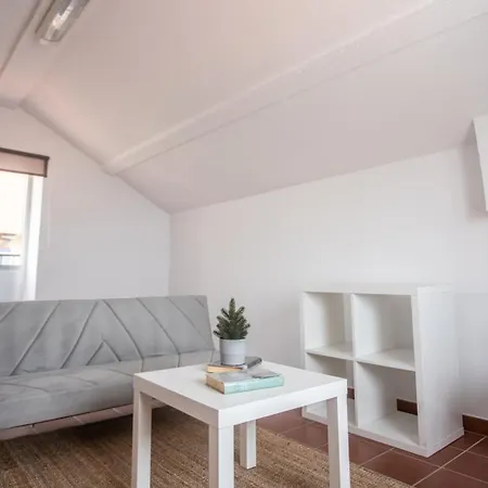 La Casa Del Muro Con Vistas Al Mar