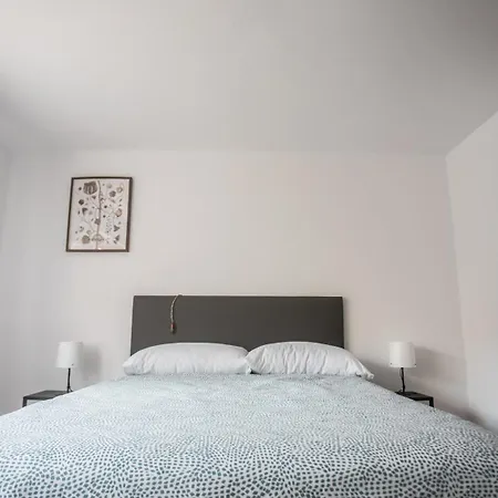 La Casa Del Muro Con Vistas Al Mar A Guarda